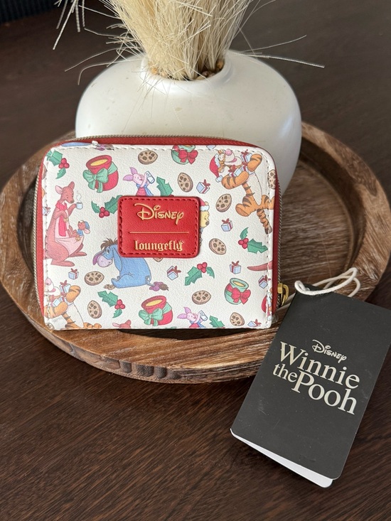 Loungefly Handbags - Loungefly Disney Winnie the Pooh Holiday Zip Wallet - White, Red, Green